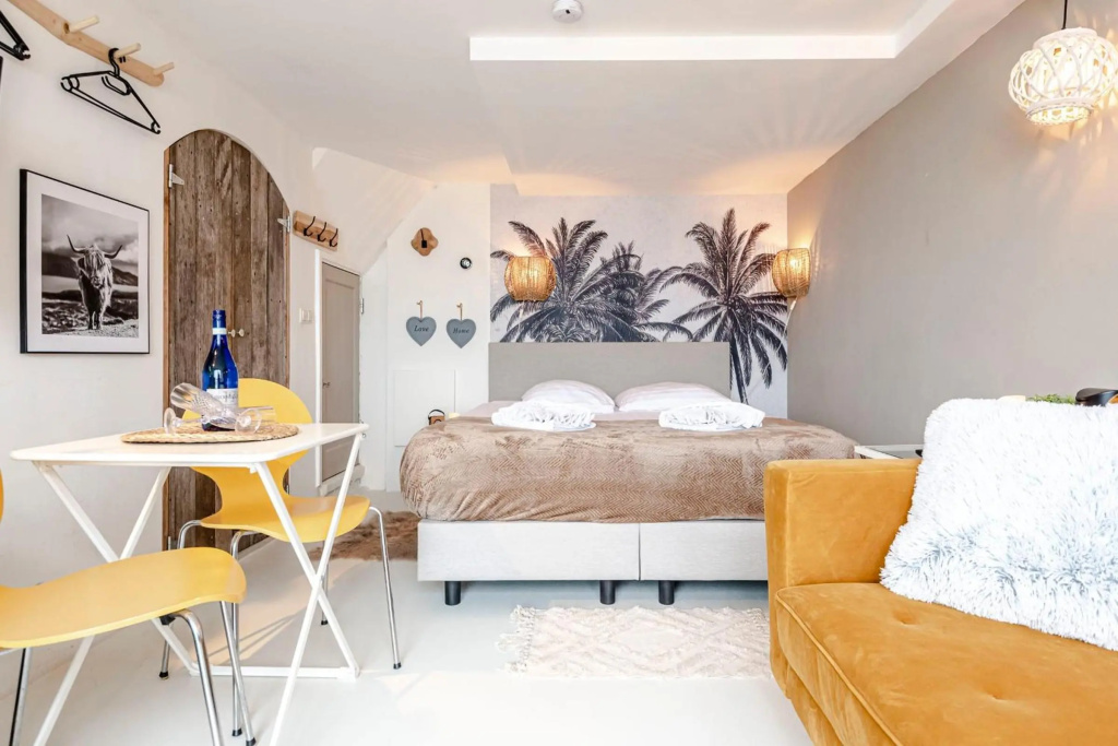 View with a room — 4