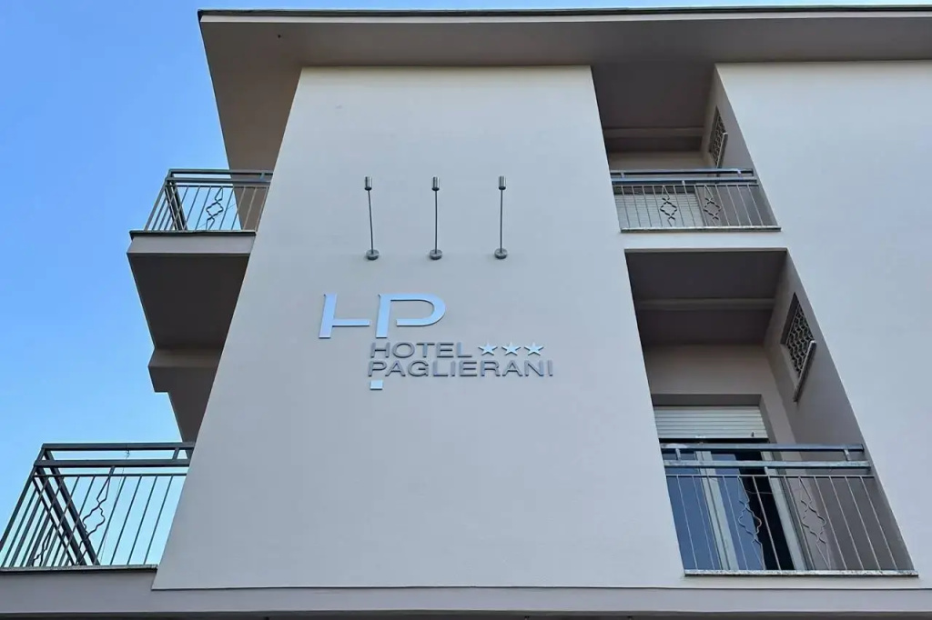 Balcony & Terrace