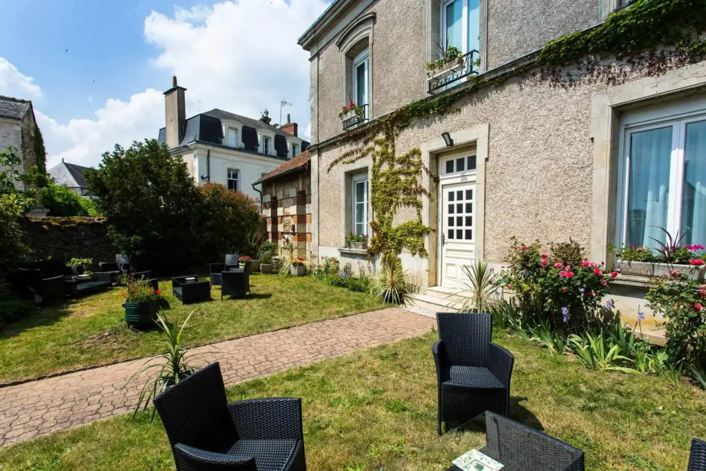 Logis Hôtel de la Mère Hamard by null