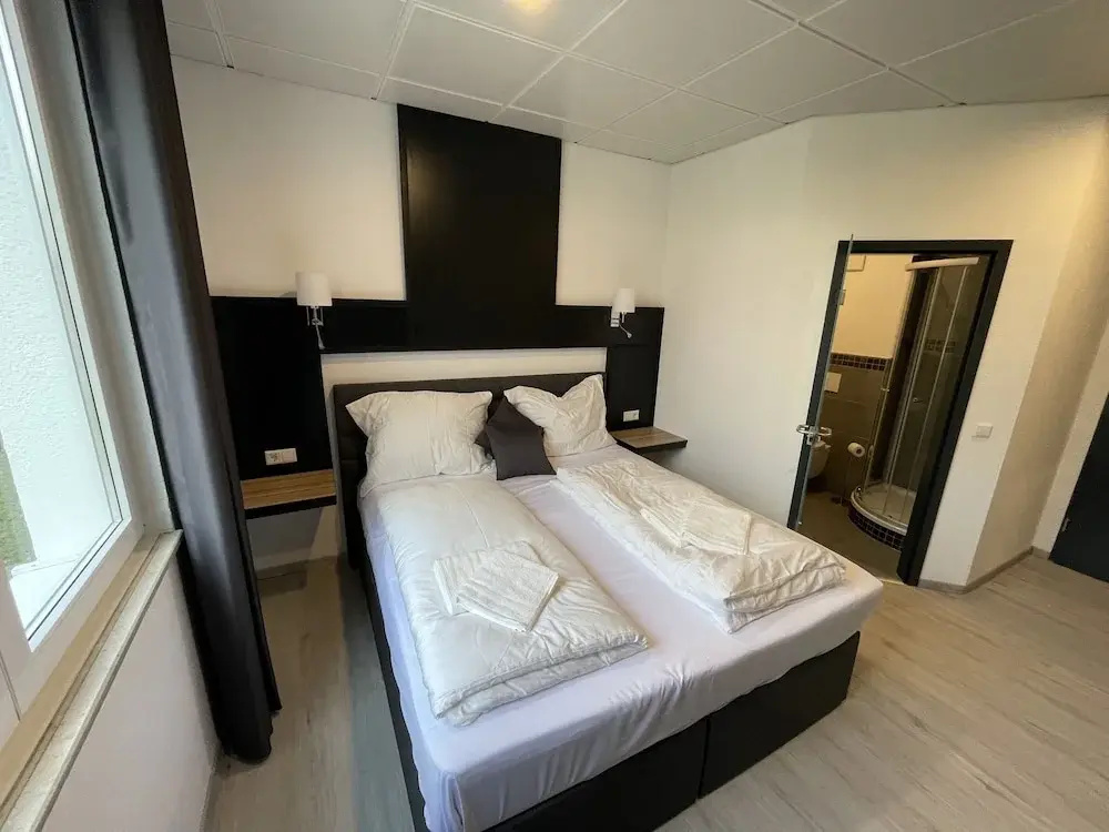 Comfort room