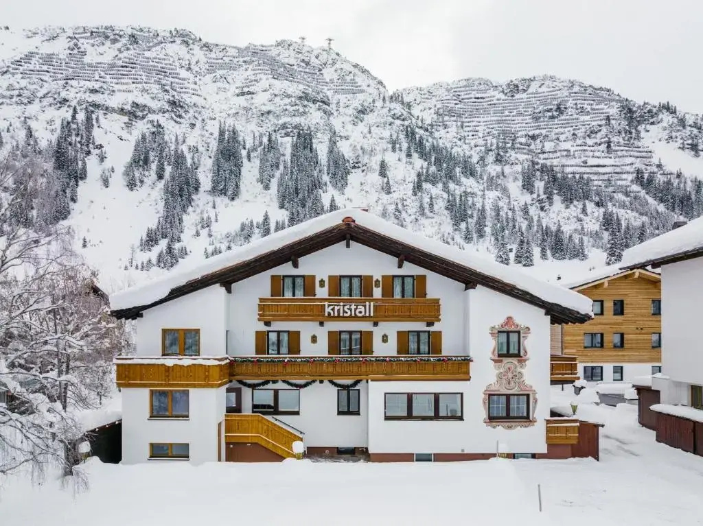 Hotel Kristall