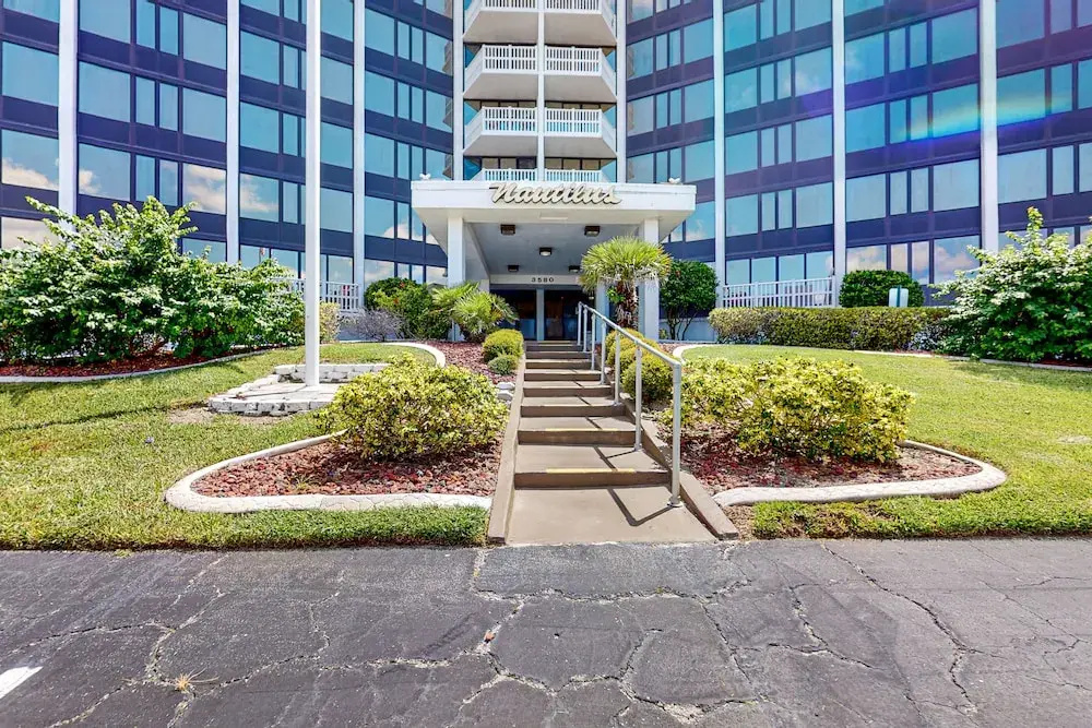 Right on the Shores, Apt 306 Condo in Flagler Beach With Pool & Tennis Access