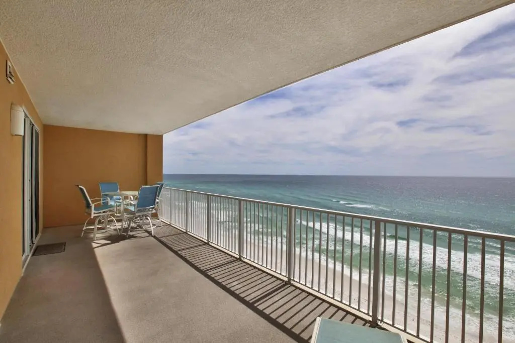 Tropic Winds Condominium - Chambres