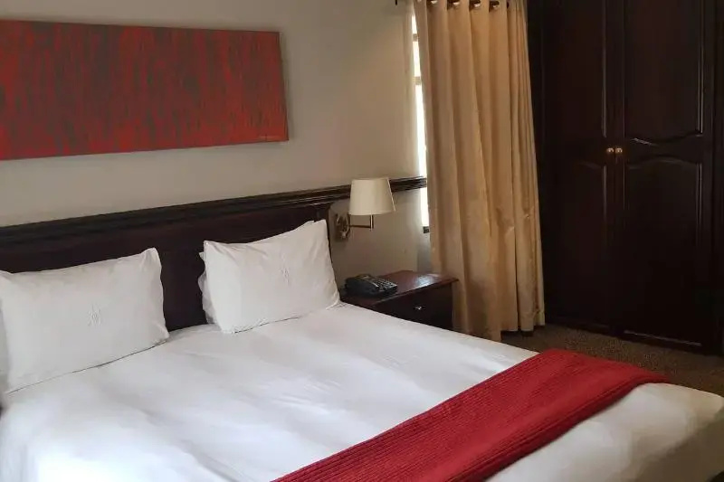 Court Classique Suite Hotel - Chambres