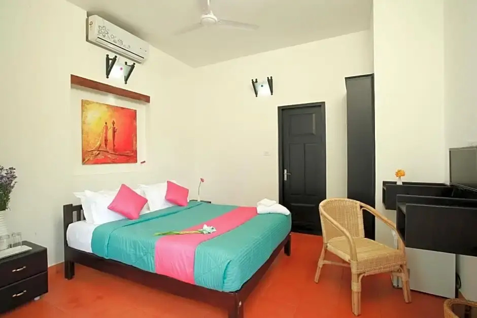 Mayas Beach House - Boutique Serviced Villa - Chambres