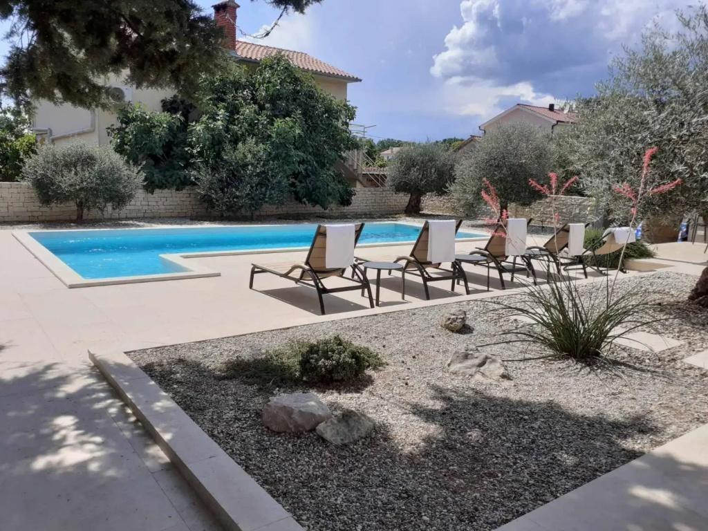 Caprice in Milohnic with 3 bedrooms and 3 bathrooms