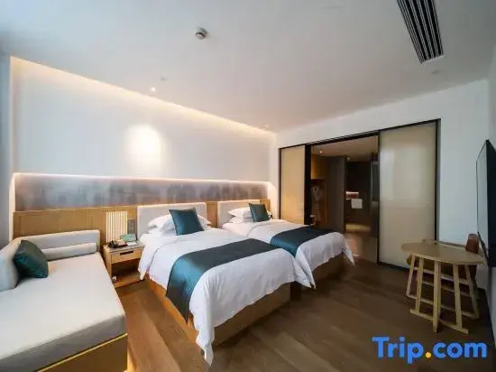 2 Bedrooms Family Suite