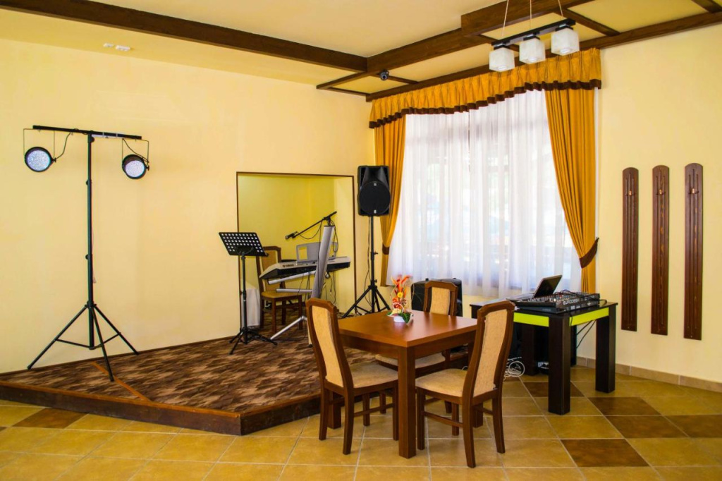 Hotel photo 11