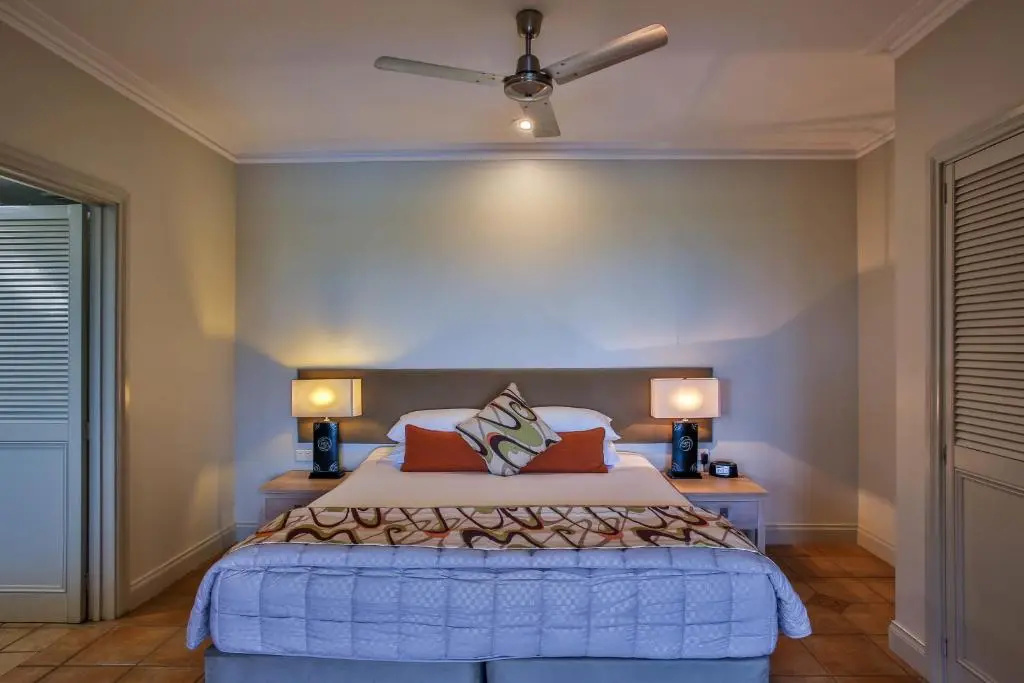 1 Bedroom Suite with bay view