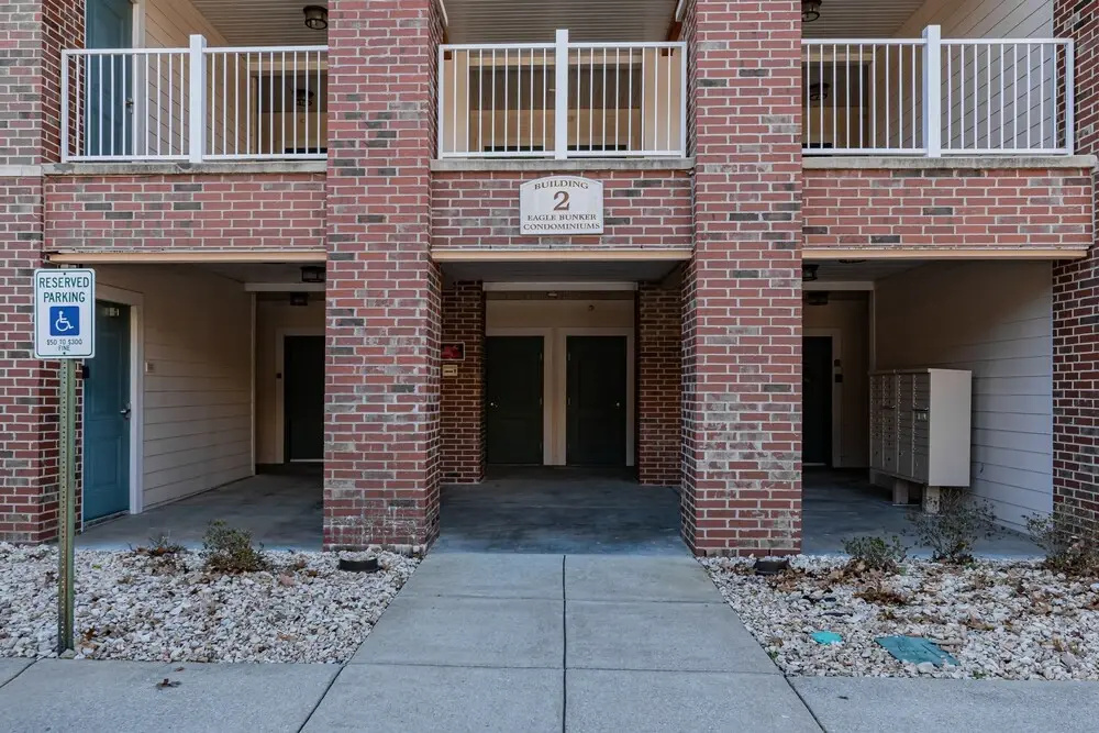 Stayin Classy 2 Bedrooms 2 Bathrooms Condo