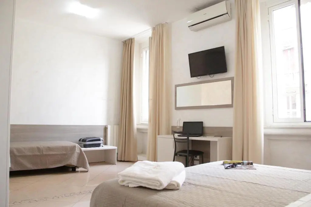 Hotel photo 8