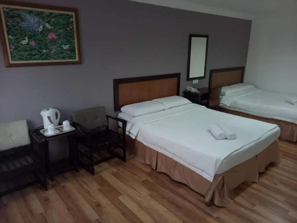 Standard Double room (full double bed)