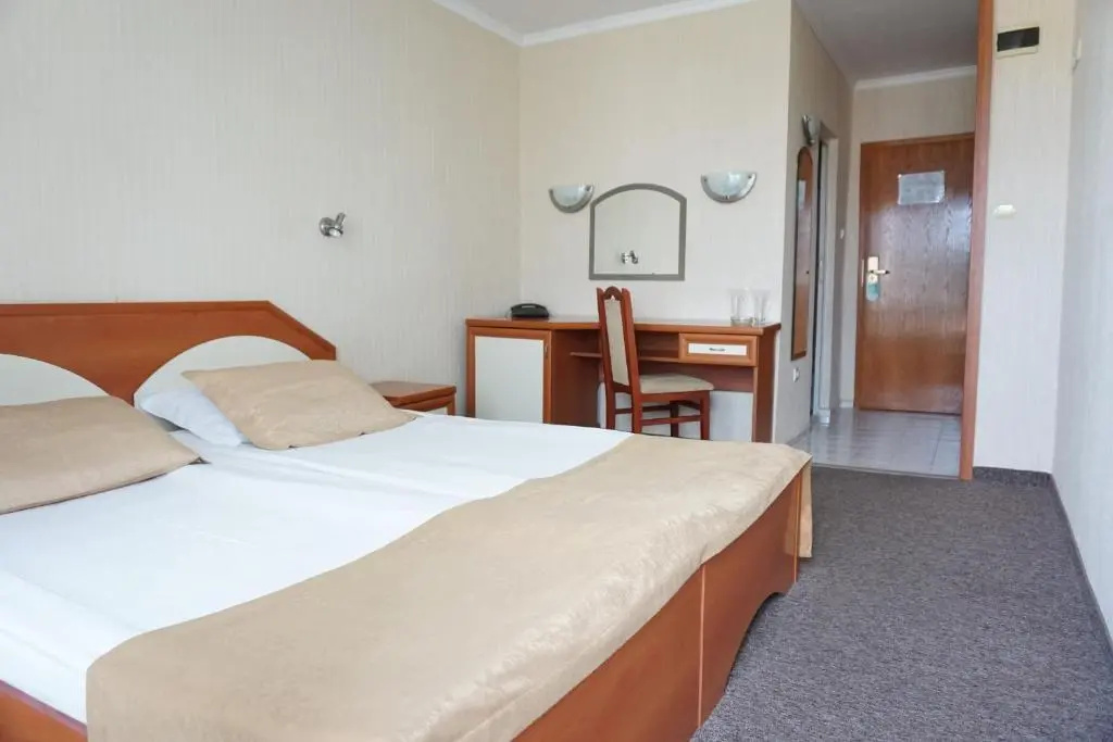 Standard Double room with balcony and with pool view (full double bed)