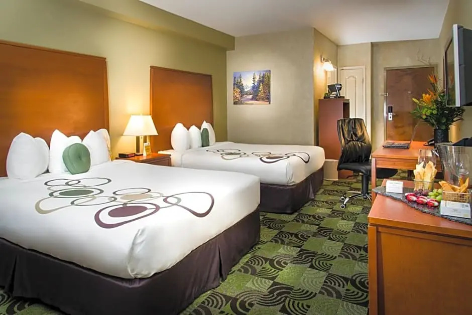 Deerfoot Inn & Casino - Chambres