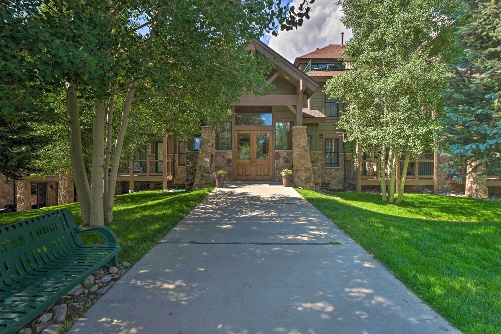 5 Mi to Ski Resort: Breck Penthouse Studio