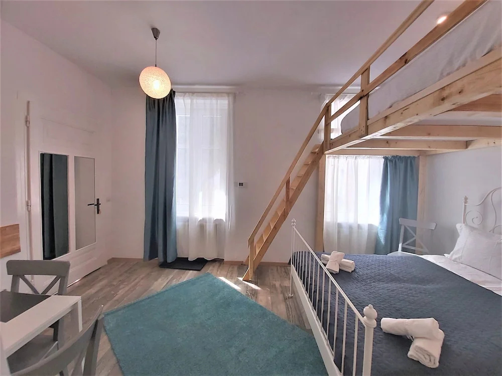 Comfort Studio