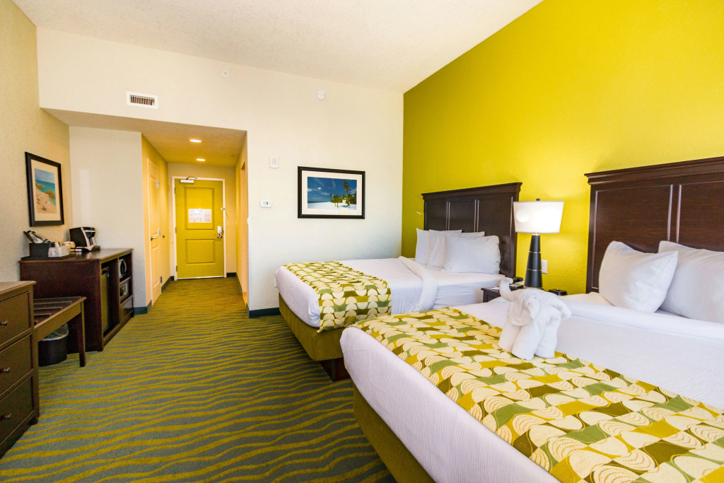 Edge Hotel Clearwater Beach — 3