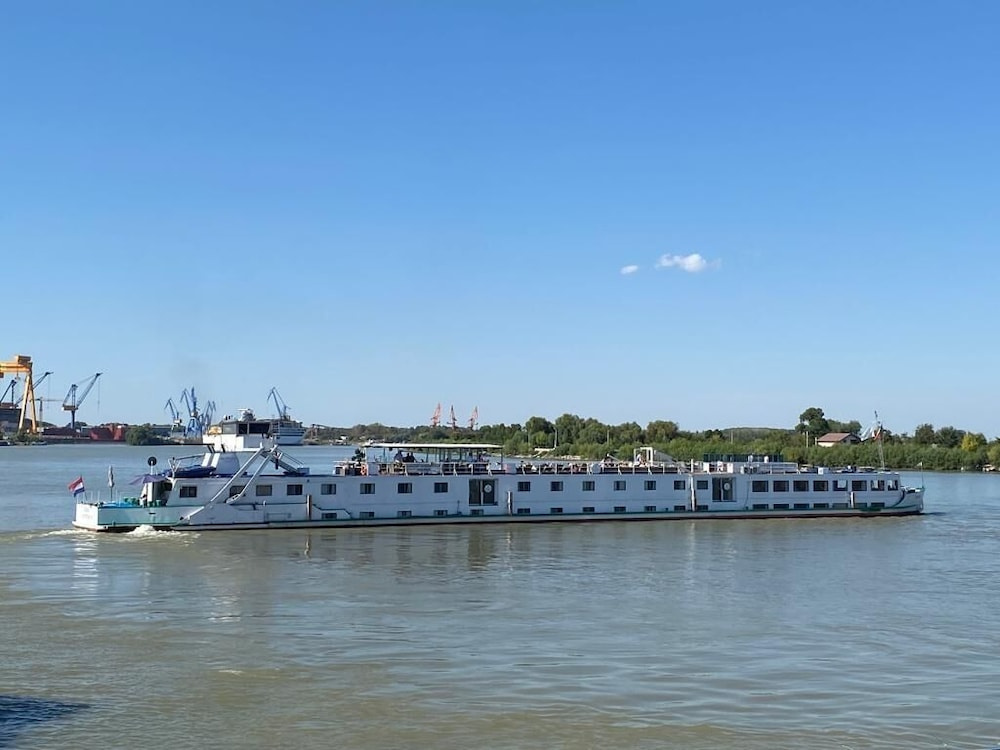 MS Diana Hotel - Cruises