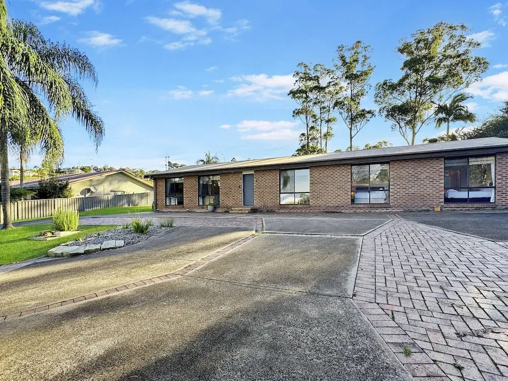 Pet-friendly Private Retreat With Large Backyard