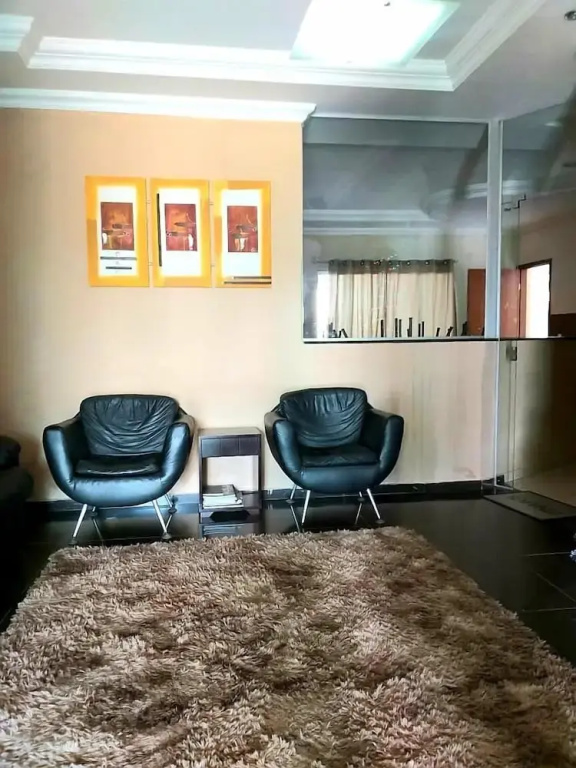 Serra's Comfort Hotel - Général