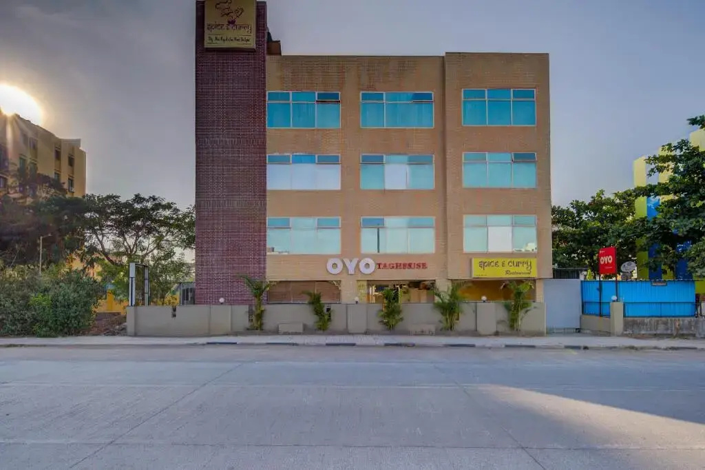 Tag House By OYO Rooms