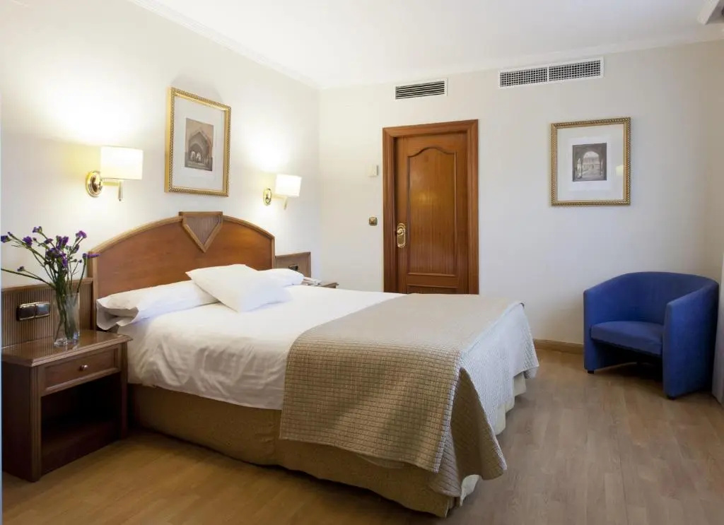 Hotel Porcel Alixares - Chambres