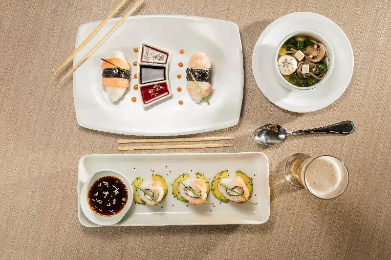 Food & Beverage