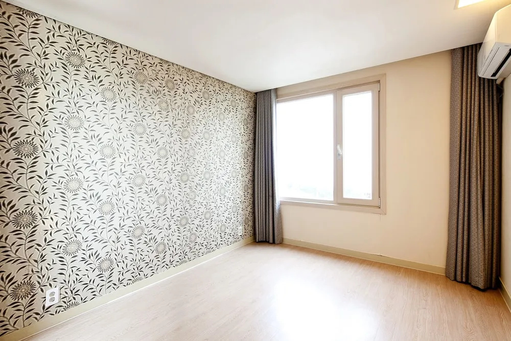 Suite with view