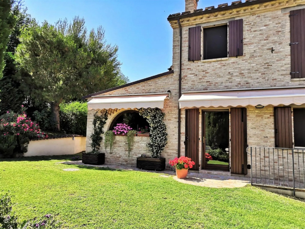 Villa I Girasoli - фото 1