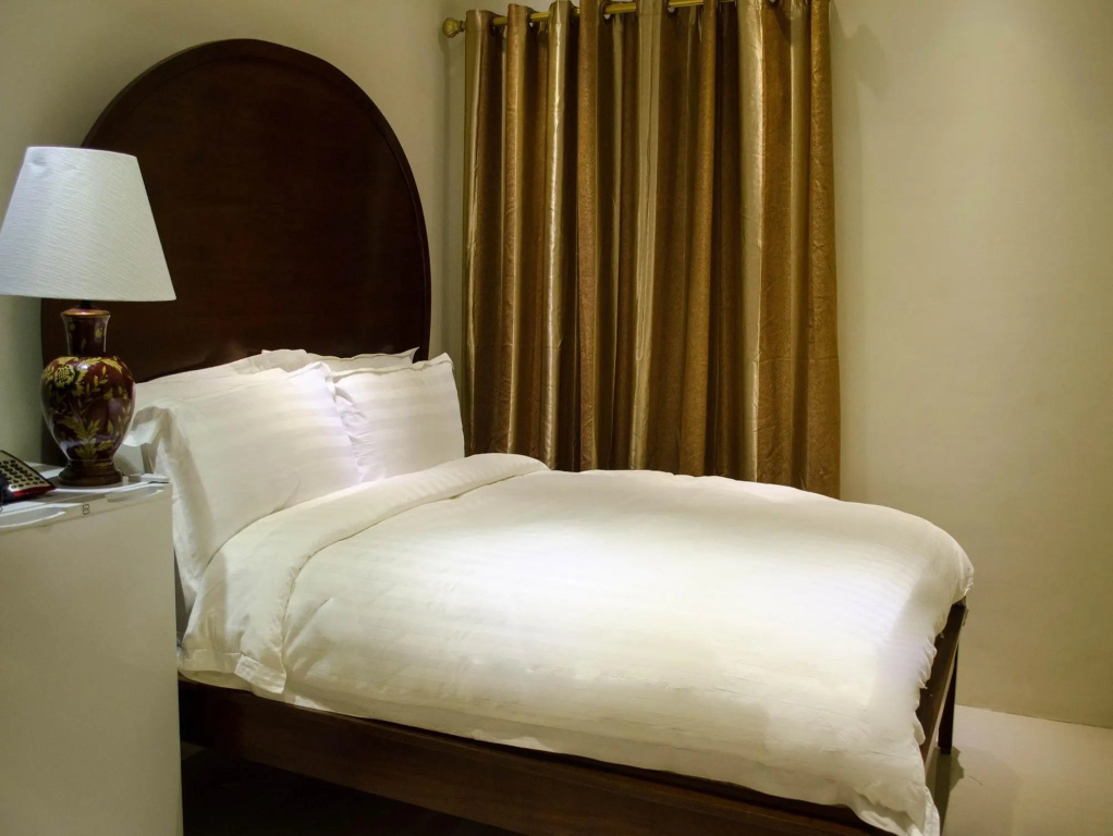 Ritz Hotel - Chambres