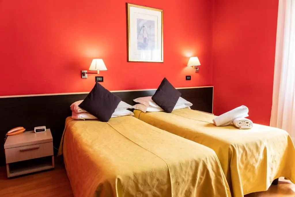 Standard Double room (twin beds)