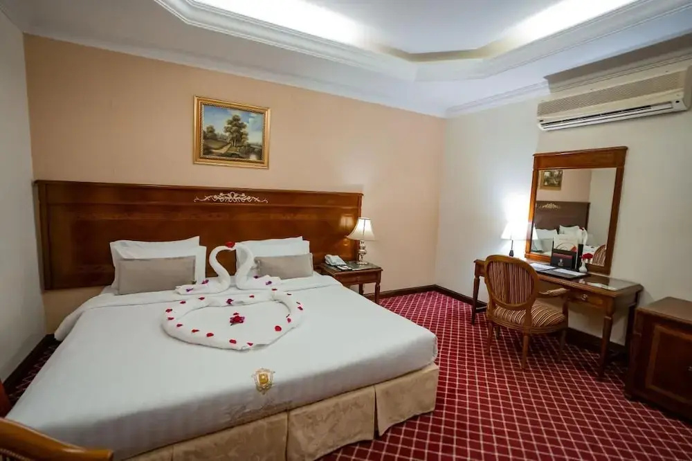 Hotel photo 11