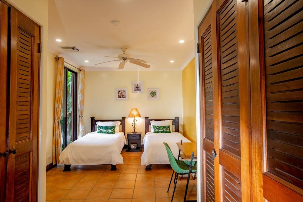 Peek-a-Boo Ocean view Condo at Reserva Conchal - фото 6