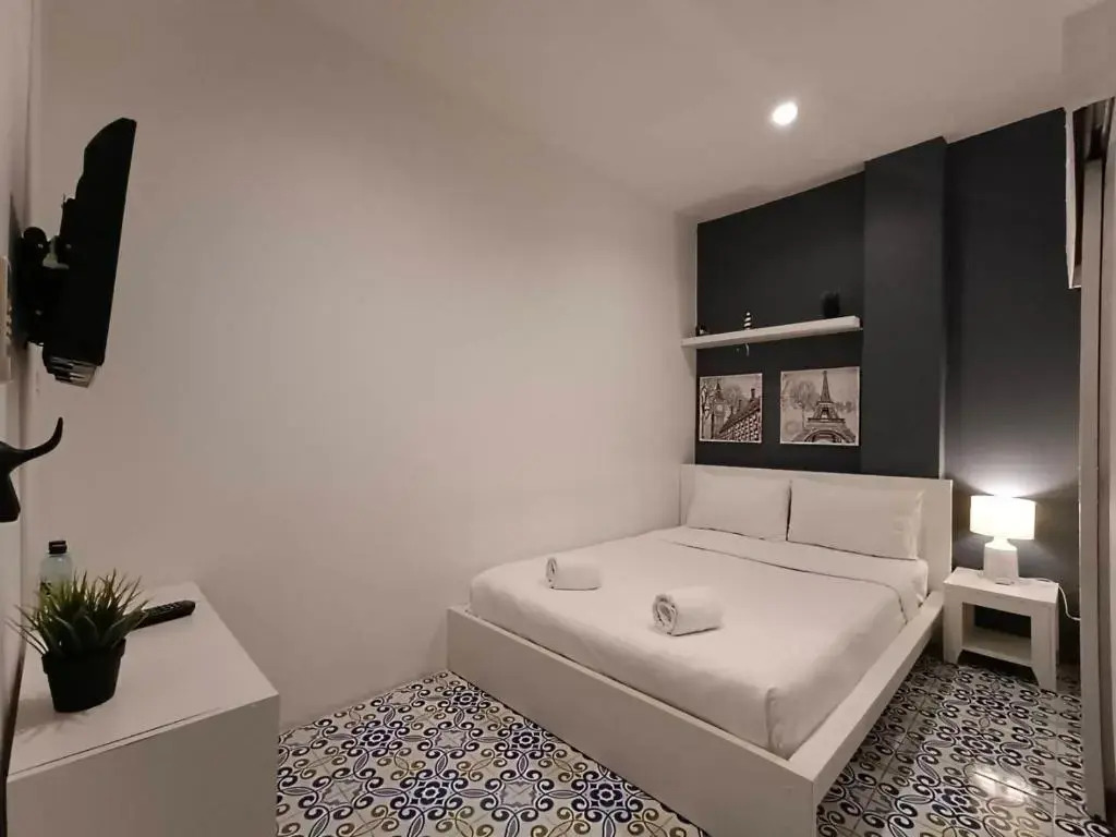 Двухместный номер Standard двуспальная кровать в Chino Town at Yaowarat Phuket