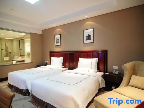 Deluxe Double room twin beds