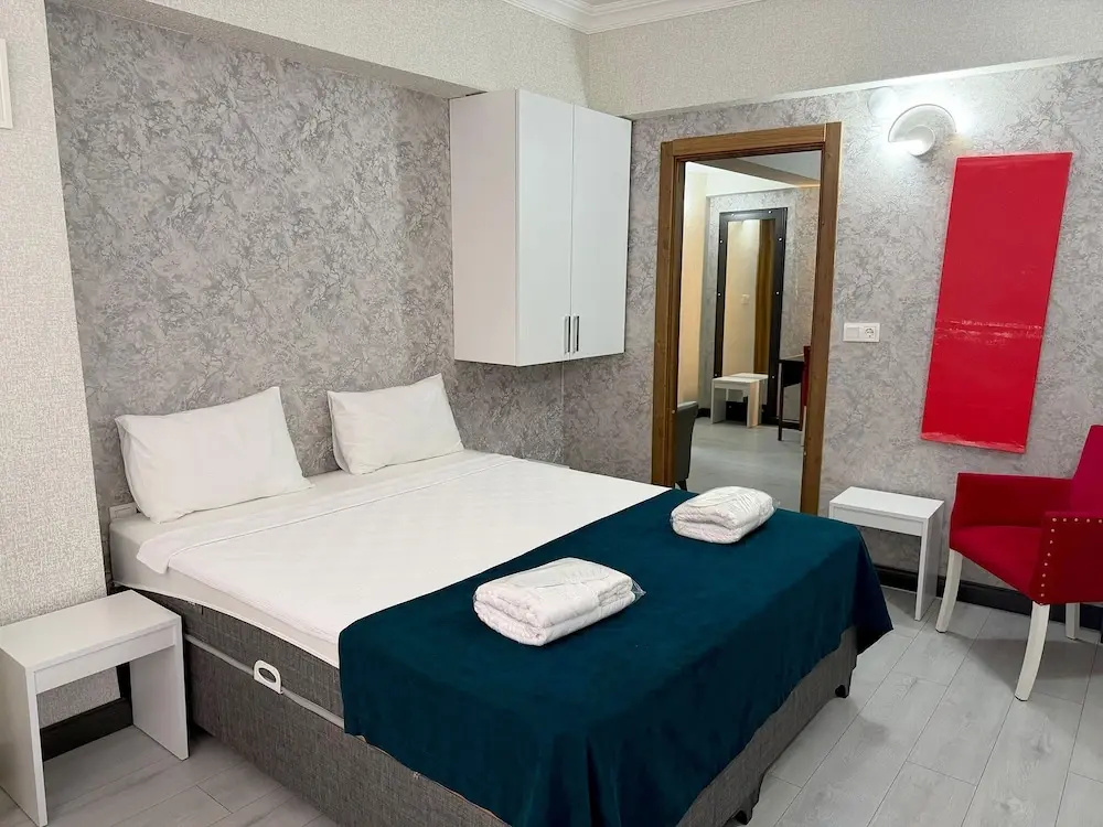 Suite with balcony