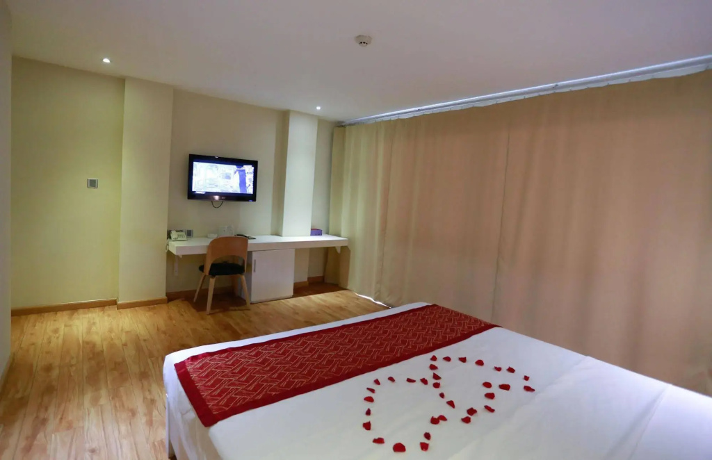 Hotel photo 32