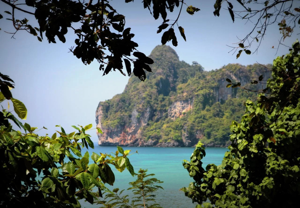 Beach & Waterfront