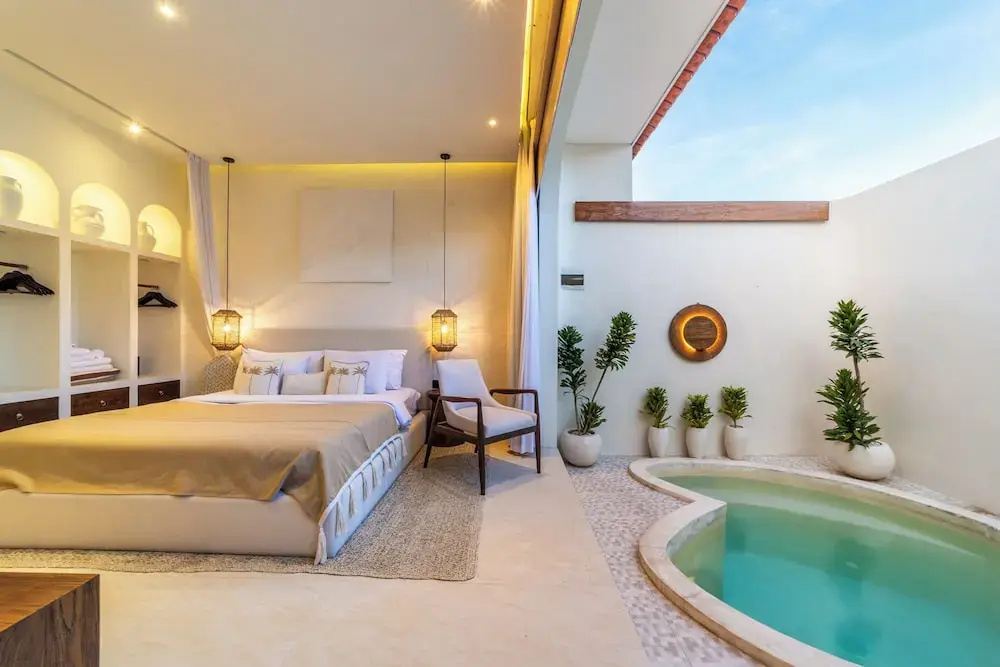 OriVista Luxe 1BR Designer Pool Villa in Canggu