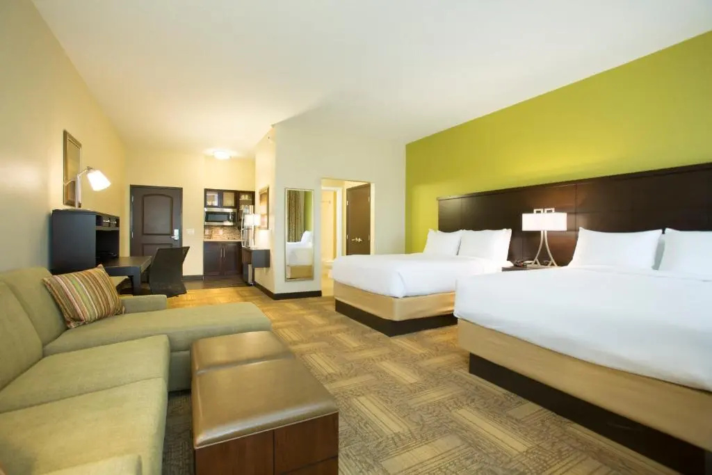 Staybridge Suites Orlando at SeaWorld by IHG - Chambres