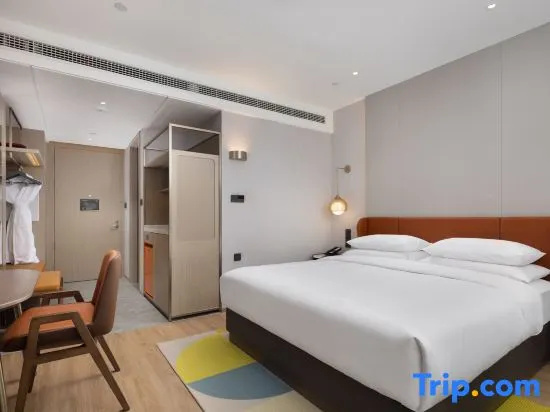 Double Suite (full double bed)