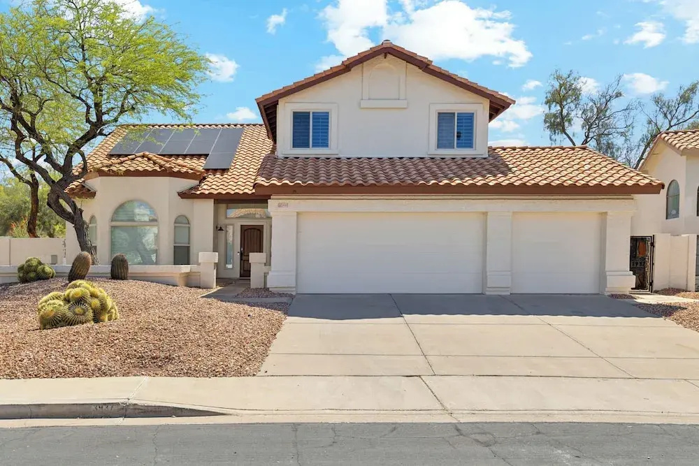 5BDR with Pool and Scenic Golf Views!