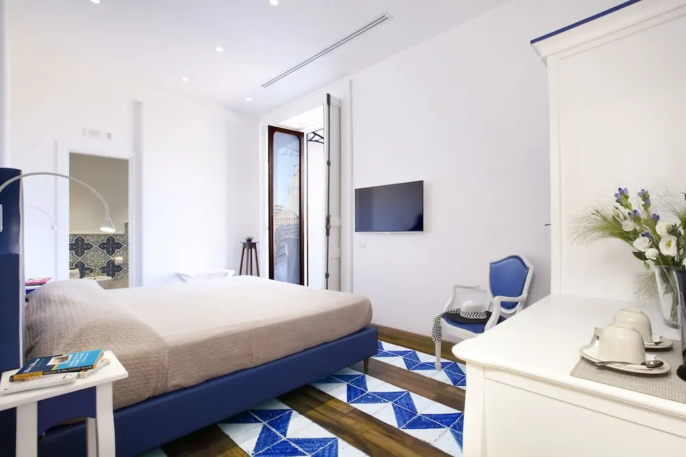 Standard Double room with balcony and with city view (full double bed)