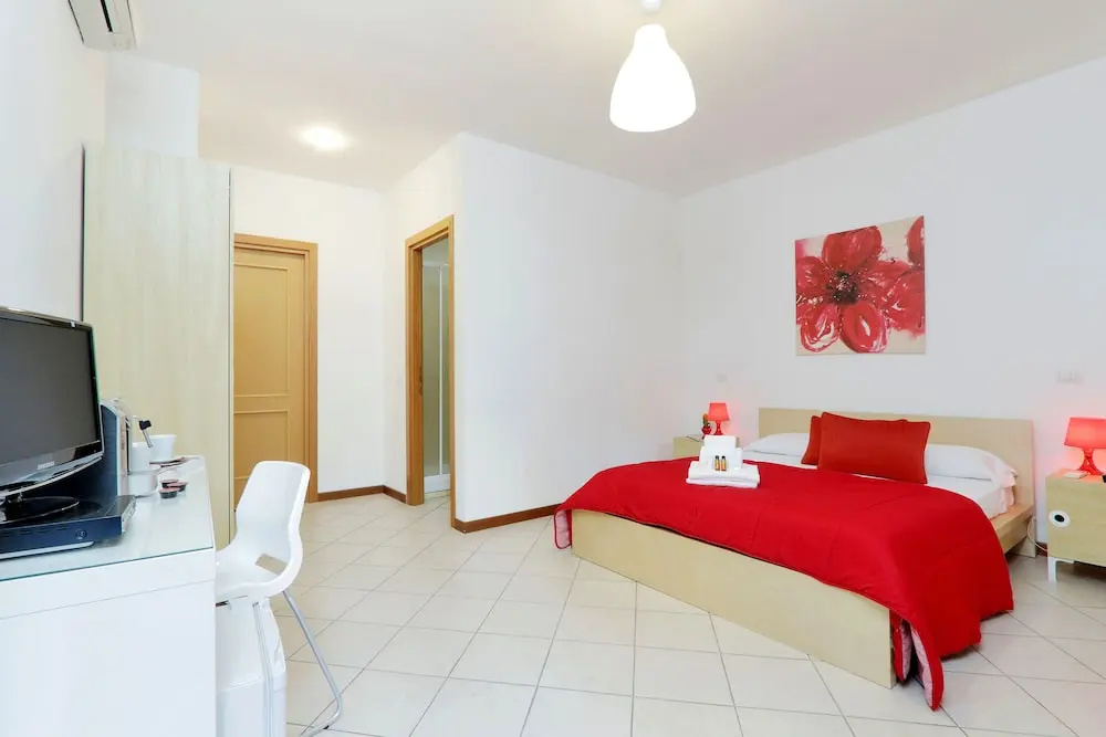 Comfort room