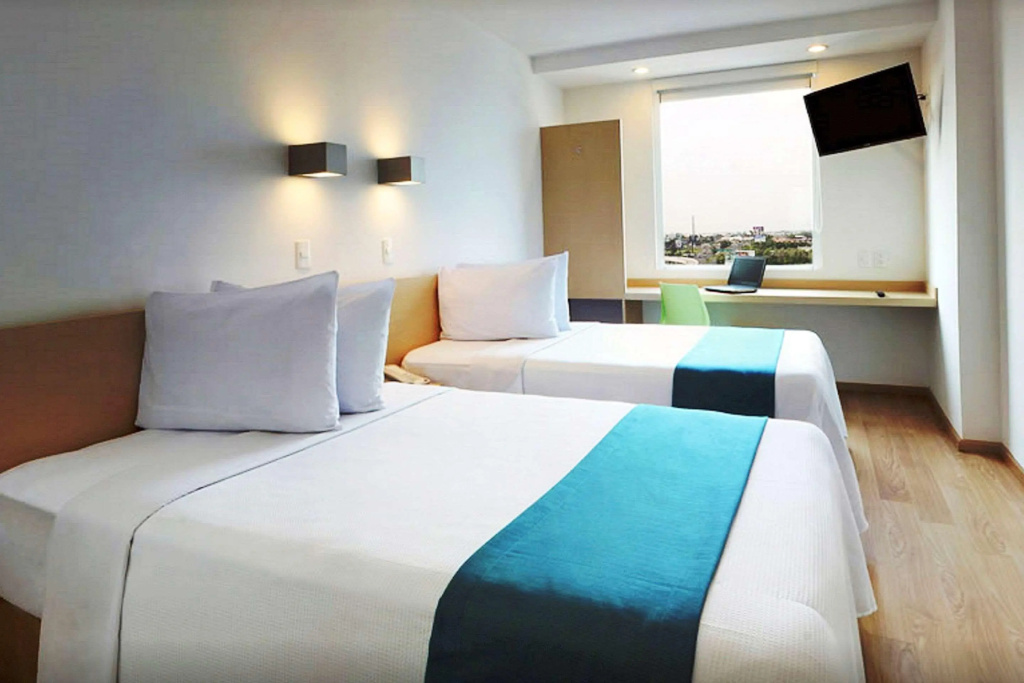 Отель Sleep Inn Leon Antares — 5