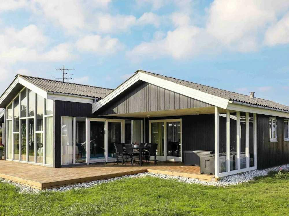 5 Star Holiday Home in Ringkobing