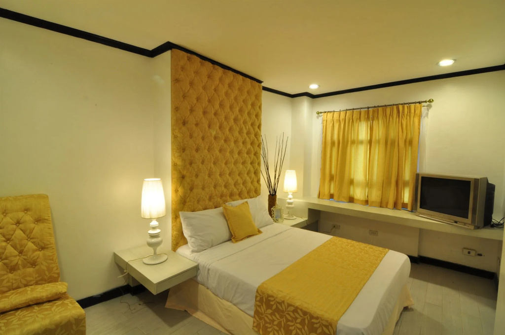 Seven Suites Observatory Hotel