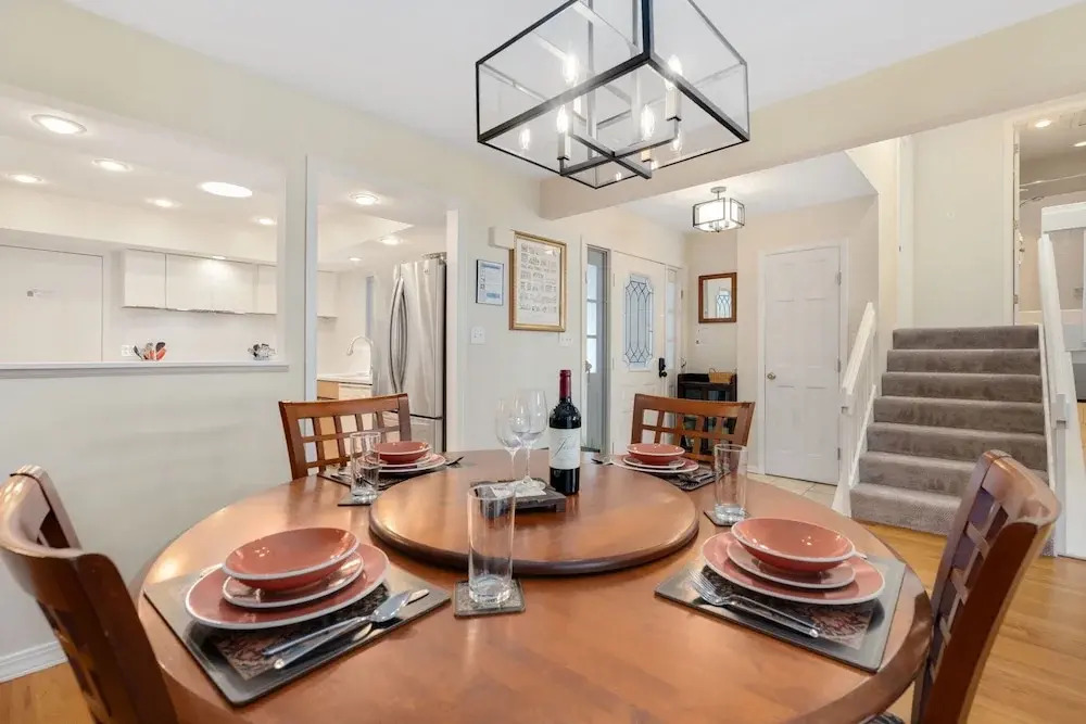 Mid-century Mod Retreat Lakefront Trails, Quiet — фото 6