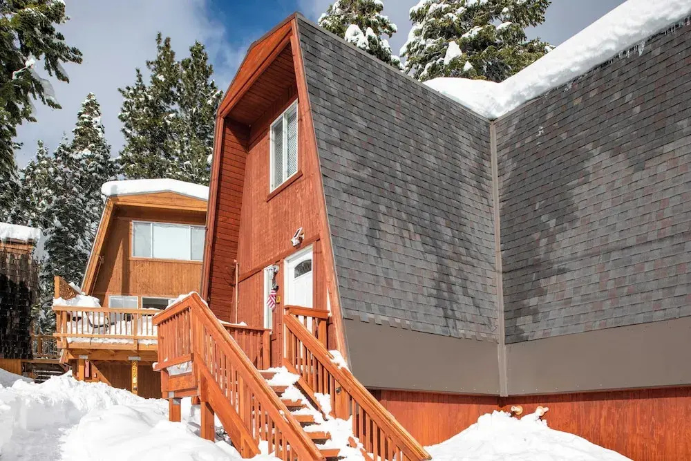 Chickadee by Avantstay Modern A-frame Cabin