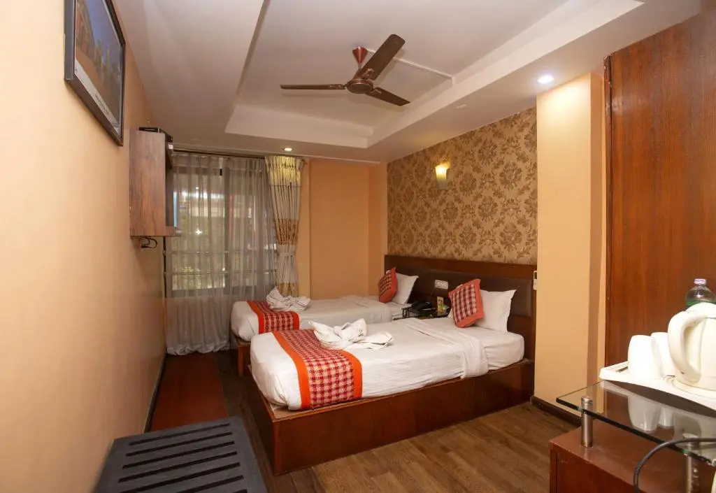 Yellow Pagoda Hotel - Chambres